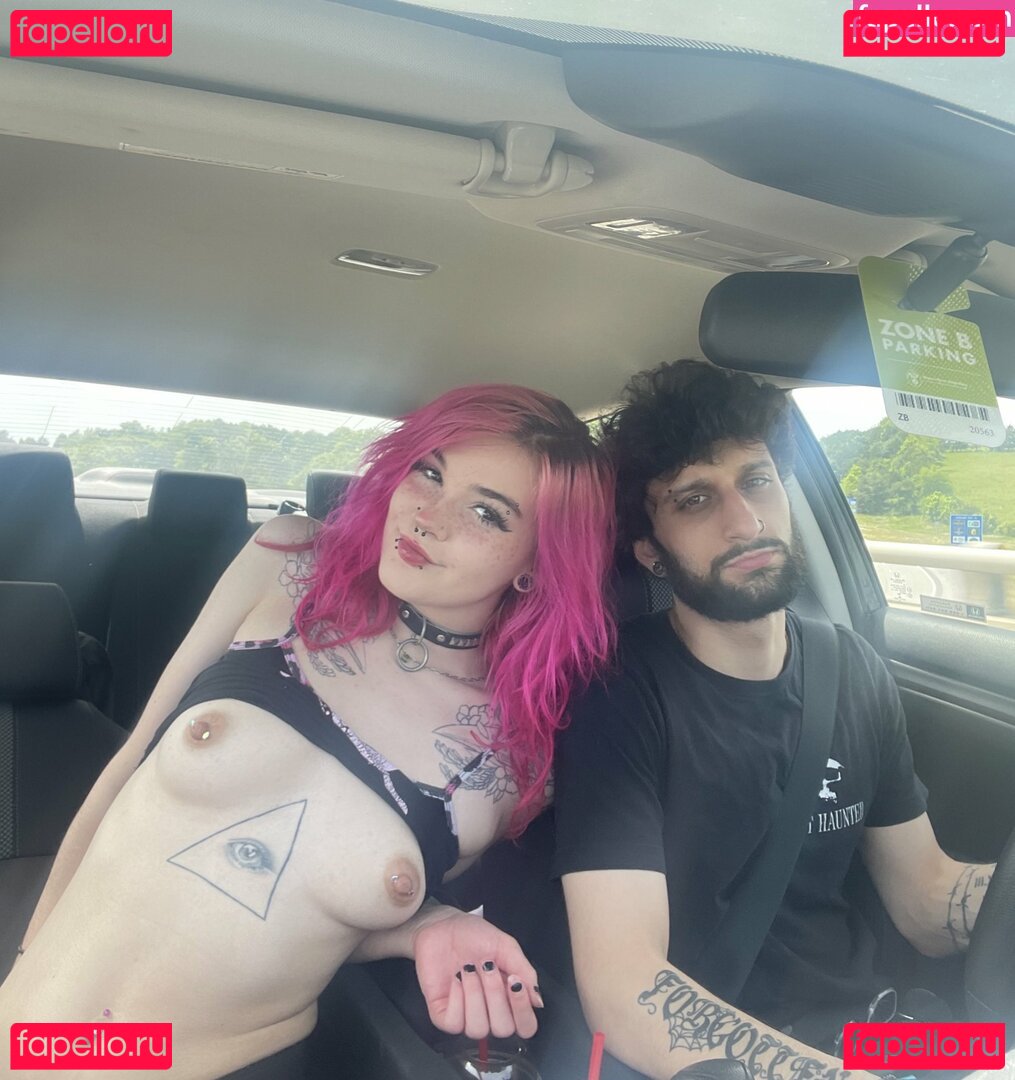 lilfoxibrat Nude Onlyfans Photo 8