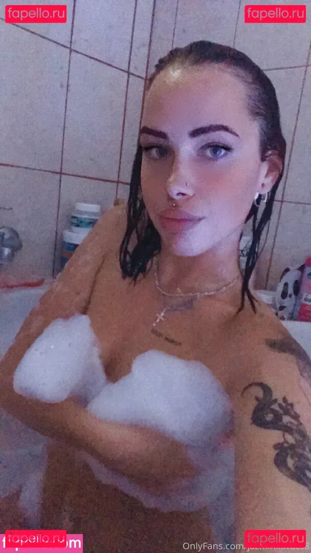 Jazminkovacs8 Onlyfans Photo Gallery 