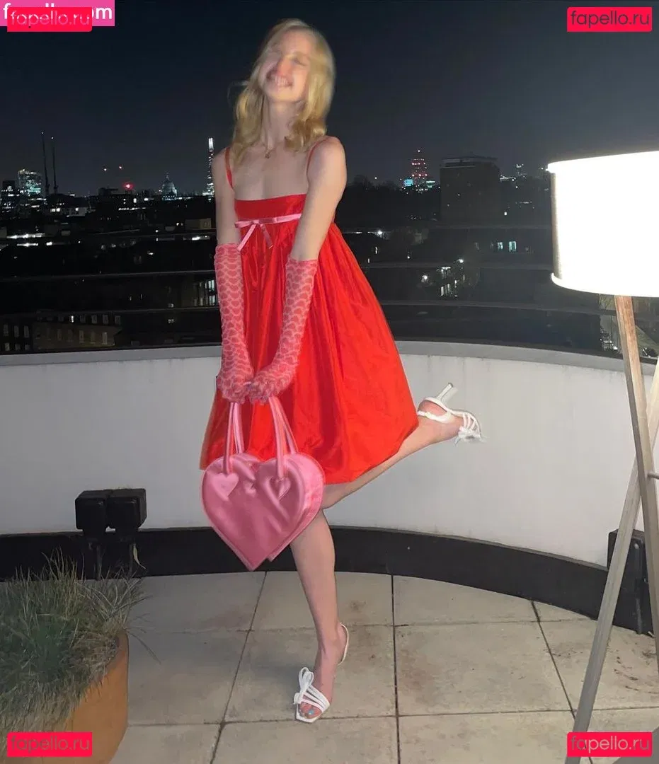 Chloe Cherry Onlyfans Photo Gallery 