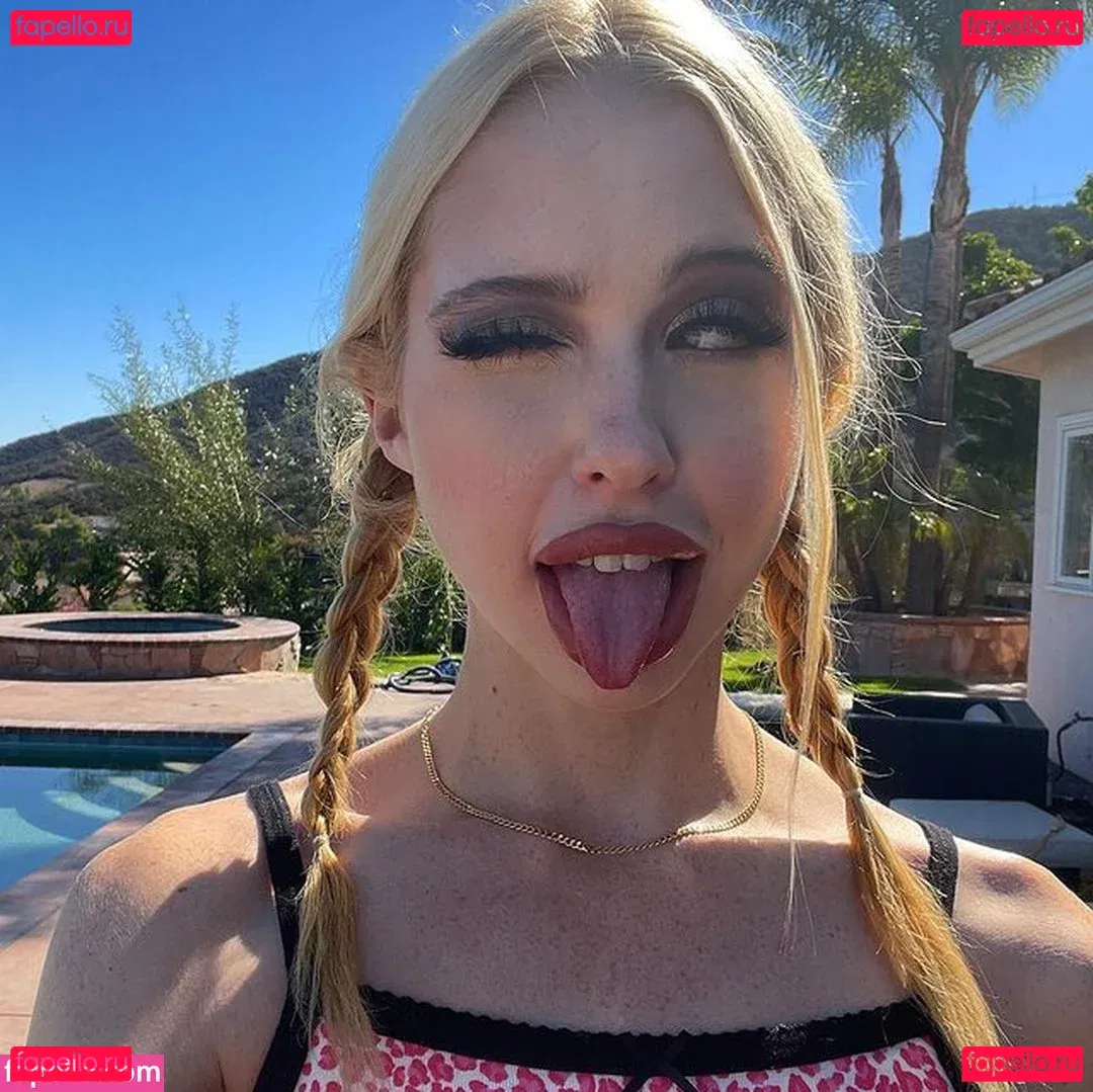 Chloe Cherry Onlyfans Photo Gallery 