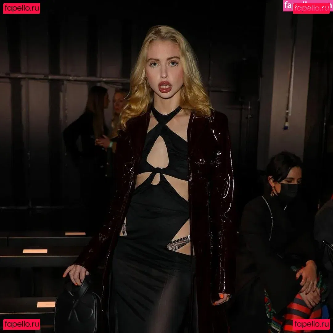 Chloe Cherry Onlyfans Photo Gallery 