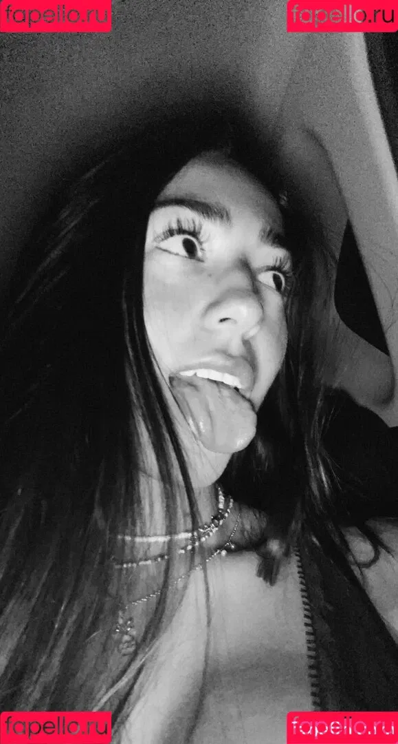 Maddie May Onlyfans Photo Gallery 