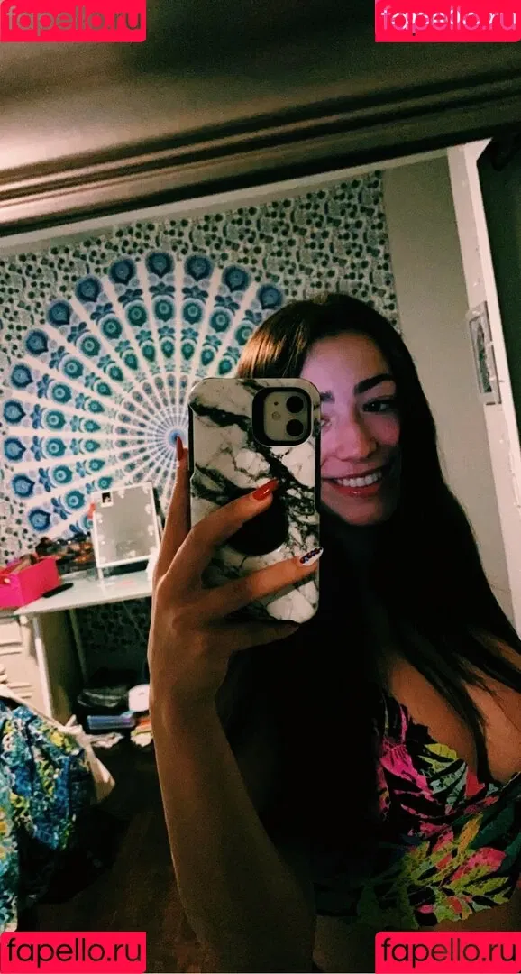 Maddie May Onlyfans Photo Gallery 