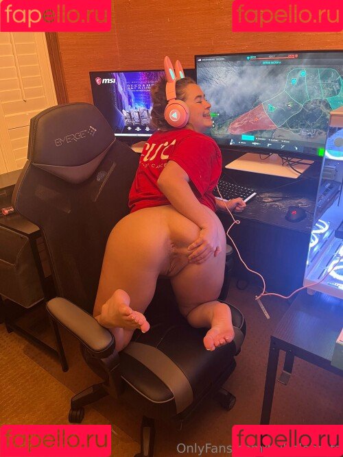 Maddie May Onlyfans Photo Gallery 