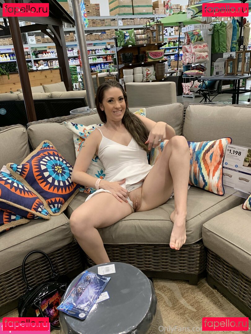 Kristina Raee Nude Onlyfans Photo 7