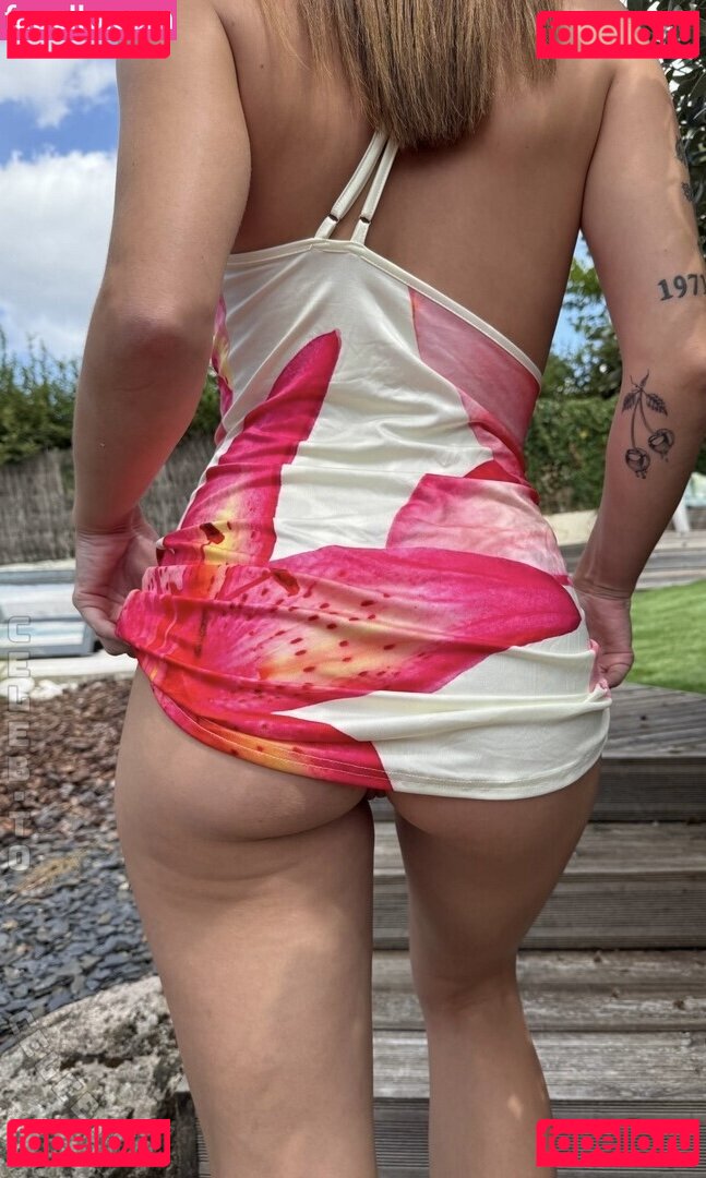 Anais Roux Nude Onlyfans Photo 5