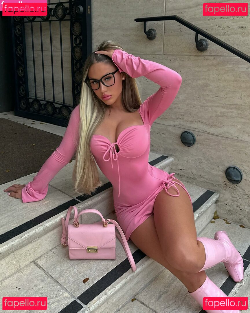 Agustina Anon Nude Onlyfans Photo 6