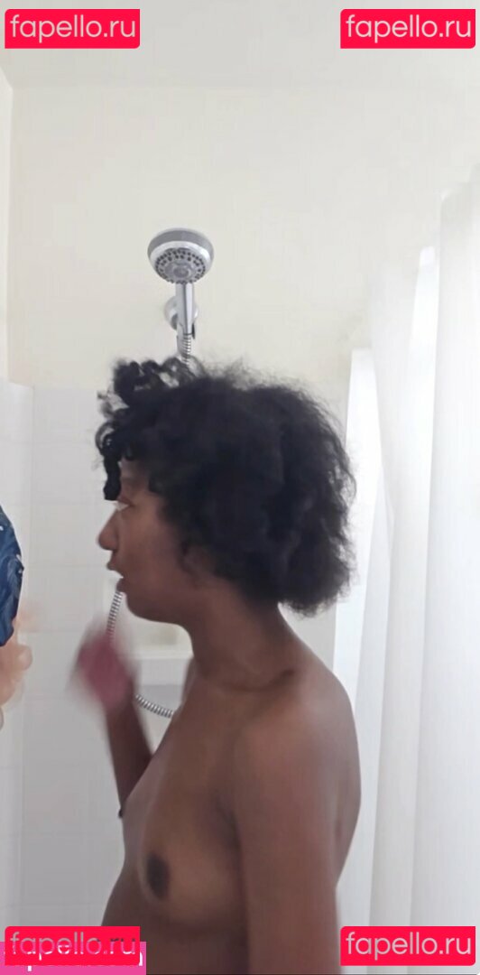 Audrey Gagum Nude Onlyfans Photo 12
