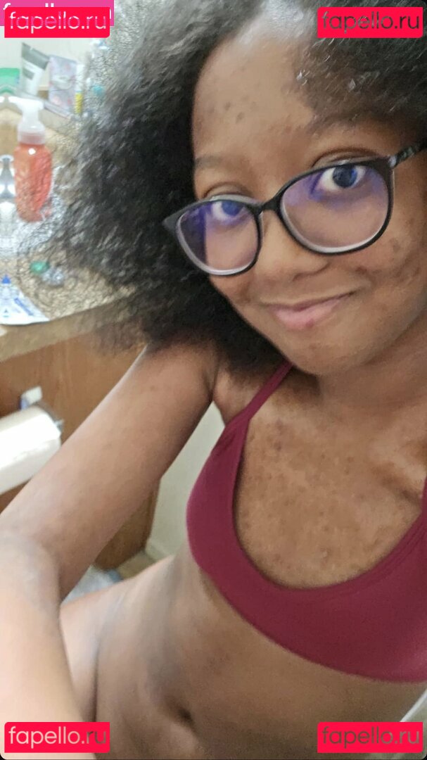 Audrey Gagum Nude Onlyfans Photo 8