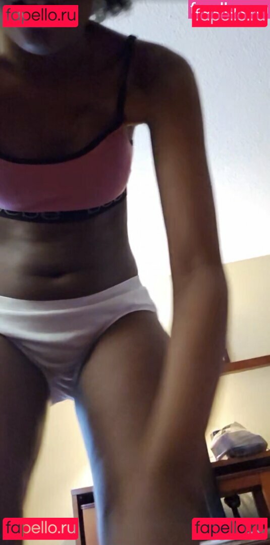Audrey Gagum Nude Onlyfans Photo 4