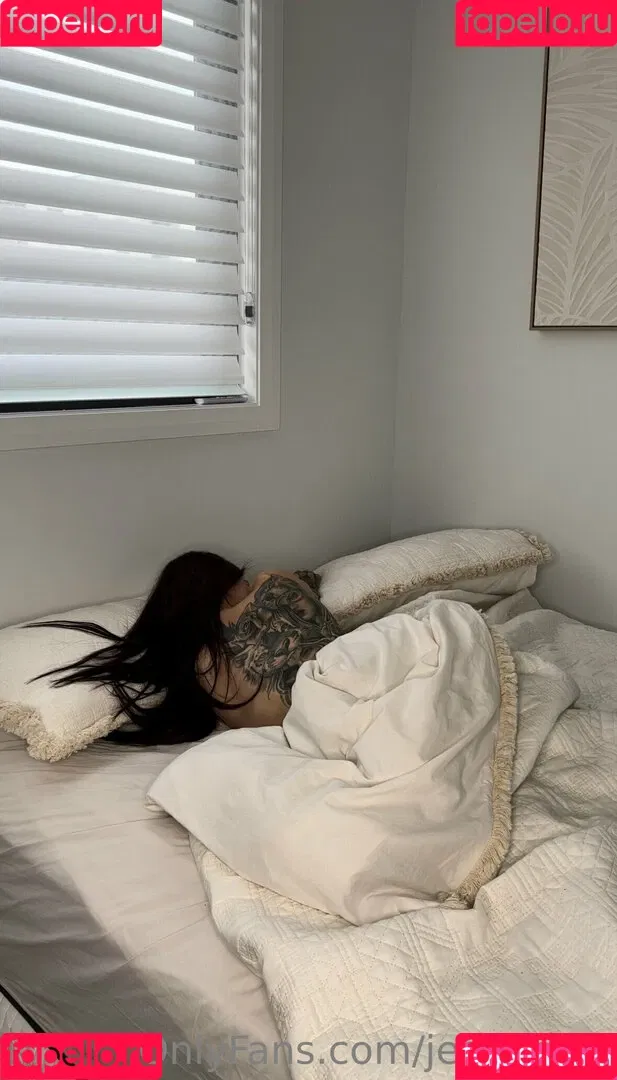 Jess Wallis Onlyfans Photo Gallery 