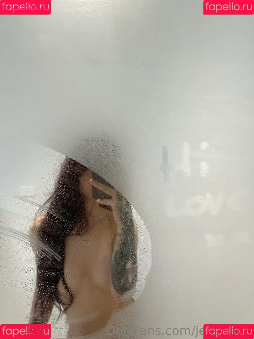 Jess Wallis Onlyfans Photo Gallery 