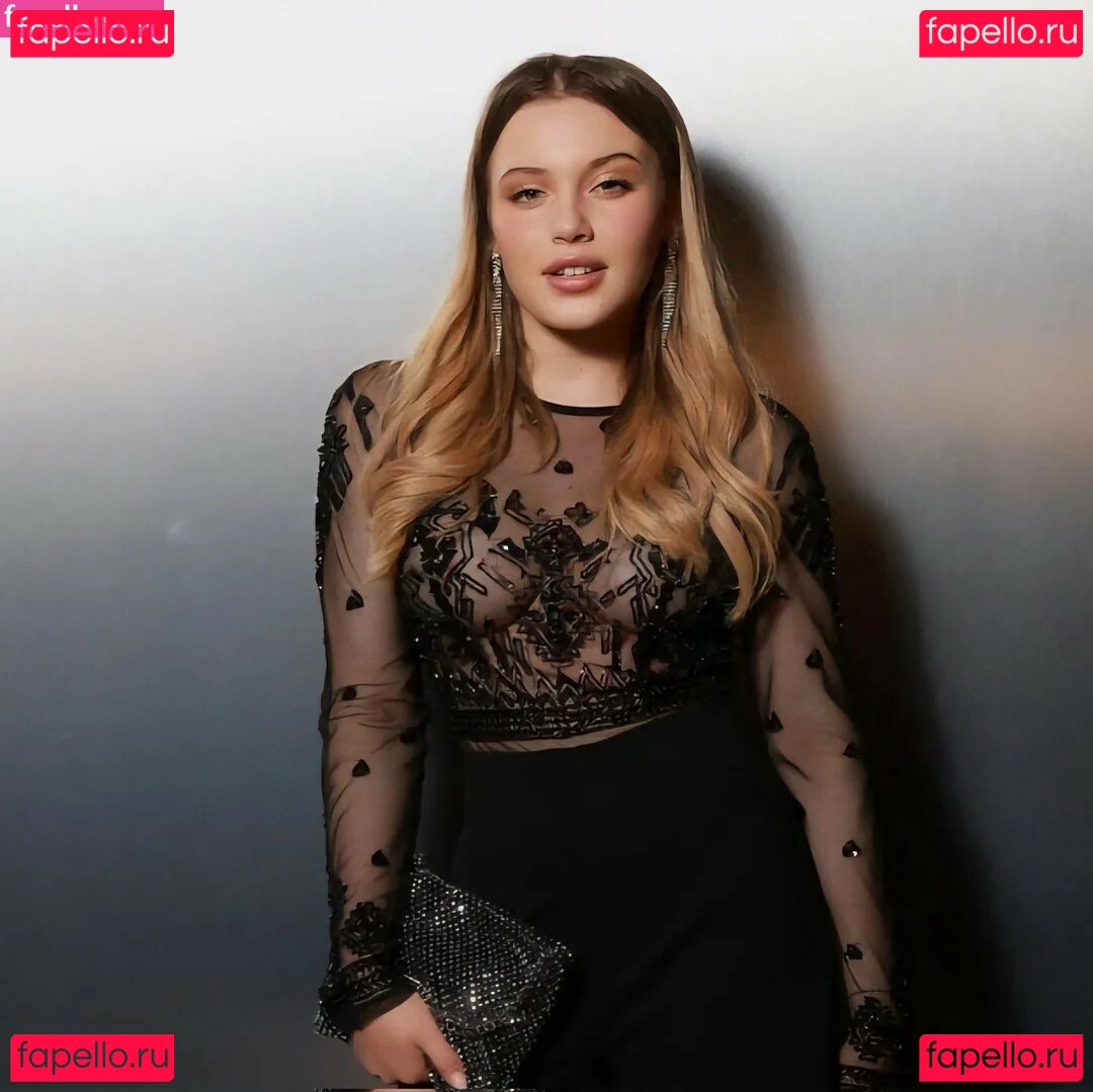 Carla Lazzari Nude Onlyfans Photo 48