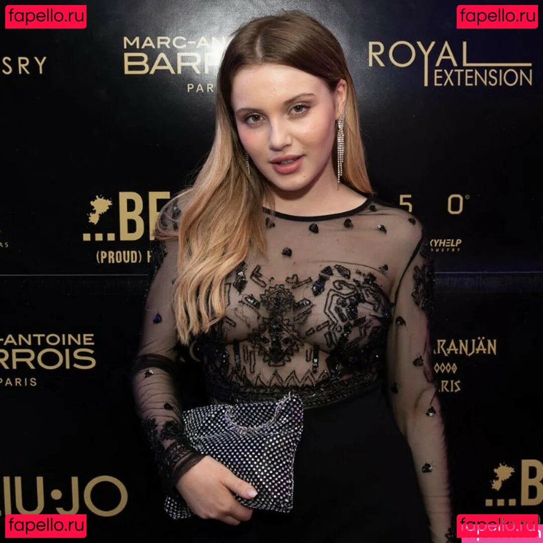 Carla Lazzari Nude Onlyfans Photo 46