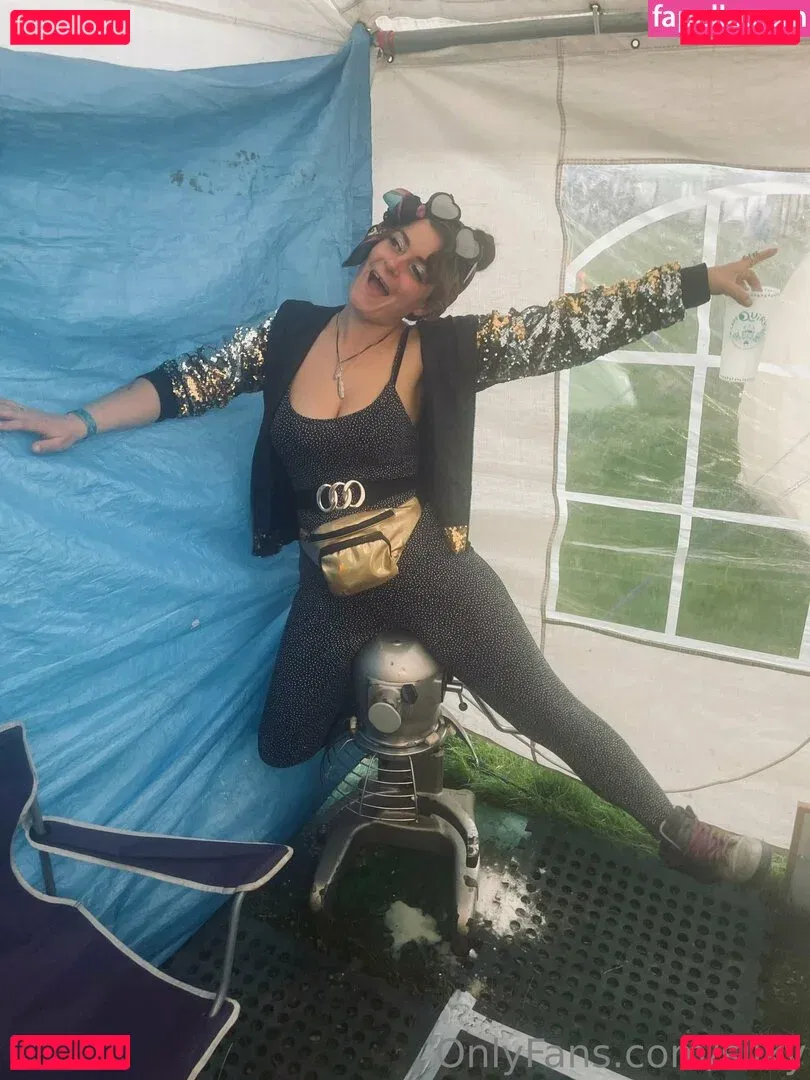 Silky On Onlyfans Photo Gallery 