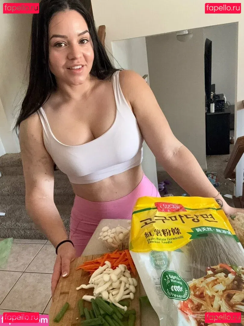 Nadine Sage Onlyfans Photo Gallery 