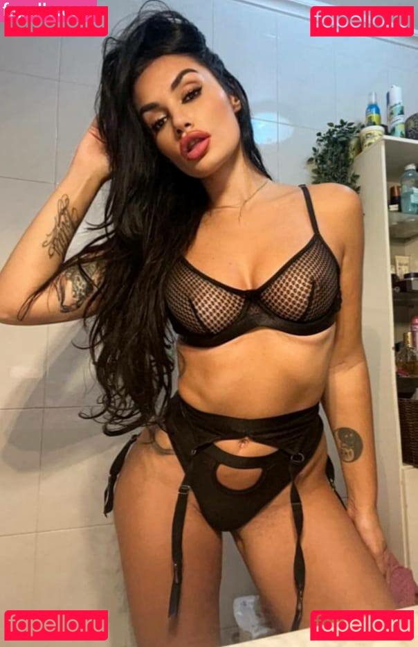 Karla Bellucci Nude Onlyfans Photo 44