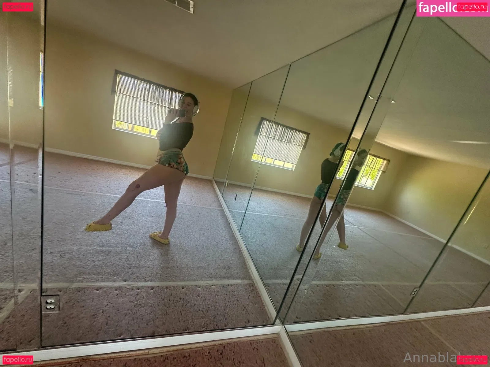 annablakexo Onlyfans Photo Gallery 