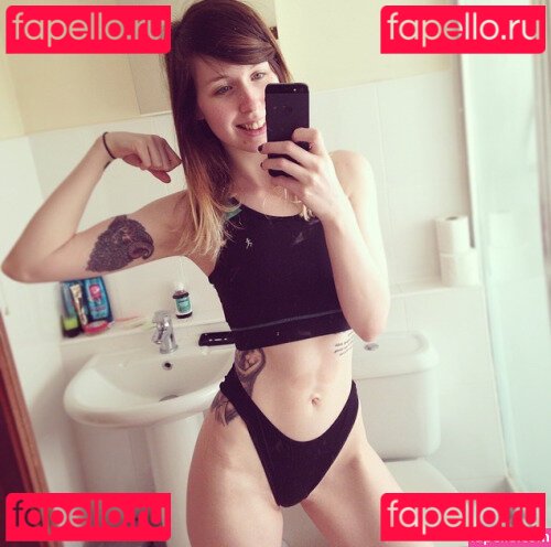 Yazzmoogle Nude Onlyfans Photo 35