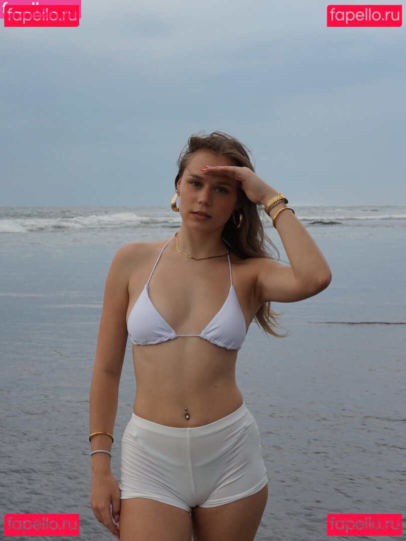 Heloise Belfort Nude Onlyfans Photo 15