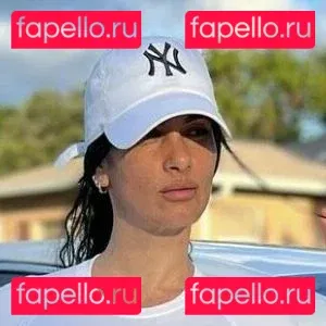 Cuban32 Onlyfans Photo Gallery 