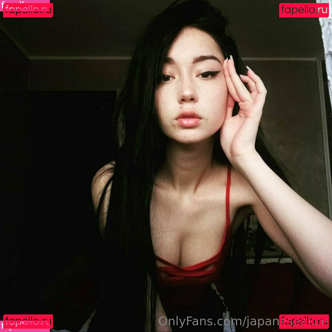 Emmasnowww Nude Onlyfans Photo 46