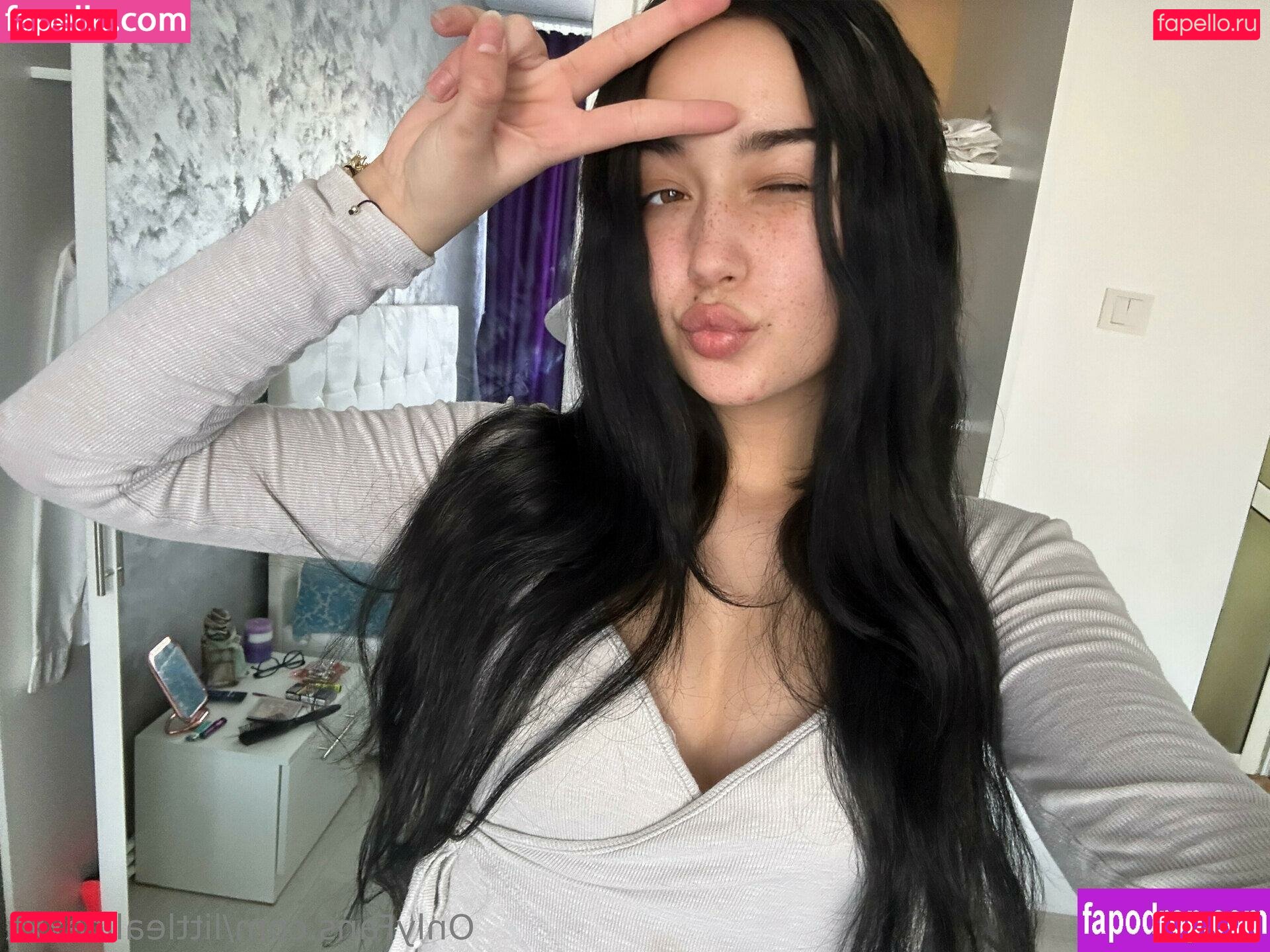 Emmasnowww Nude Onlyfans Photo 43