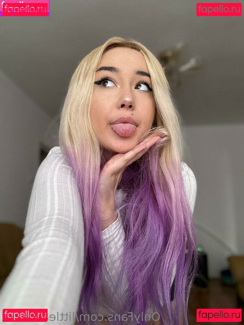 Emmasnowww Nude Onlyfans Photo 38