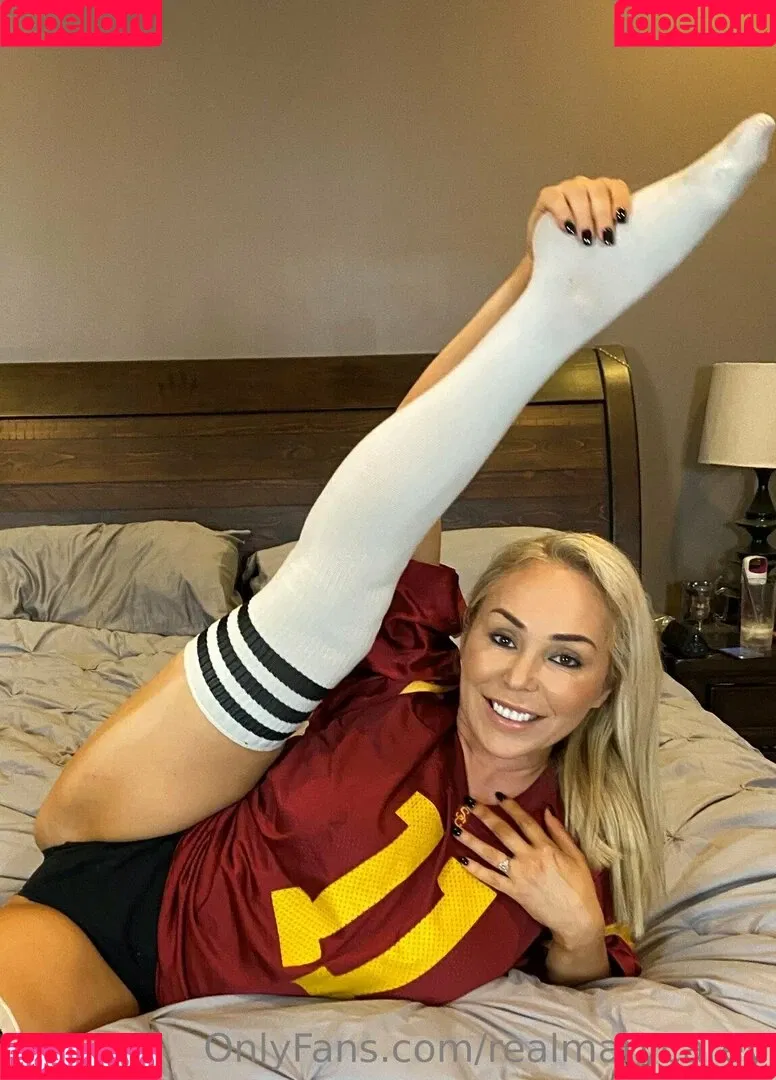 realmarycarey Onlyfans Photo Gallery 