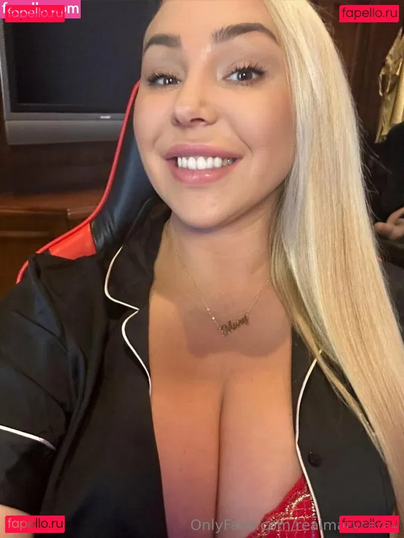 realmarycarey Onlyfans Photo Gallery 