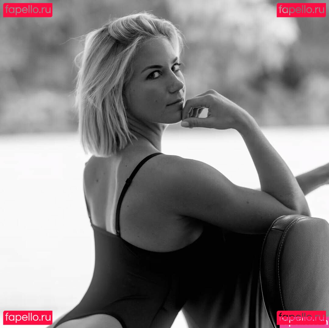 Belgium Girls Photo Gallery