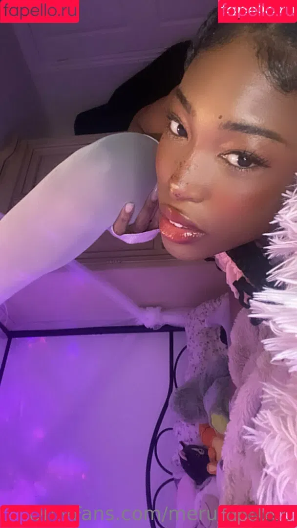 meruhart666 Onlyfans Photo Gallery 