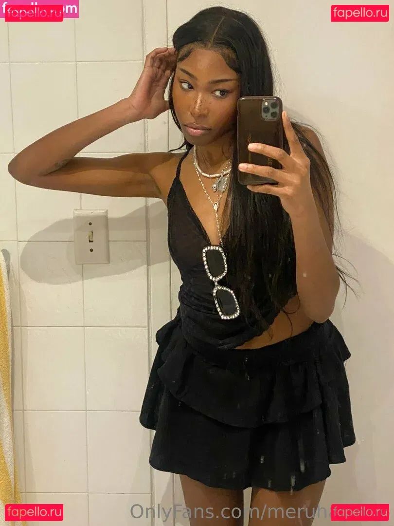 meruhart666 Onlyfans Photo Gallery 