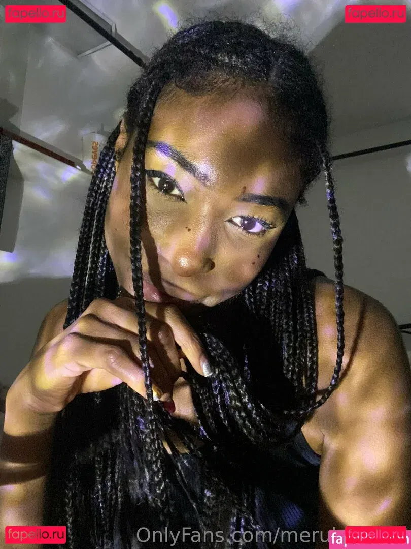 meruhart666 Onlyfans Photo Gallery 