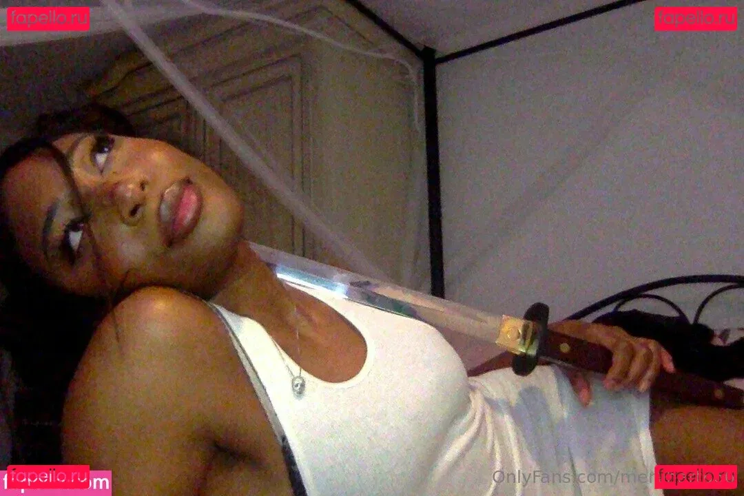 meruhart666 Onlyfans Photo Gallery 