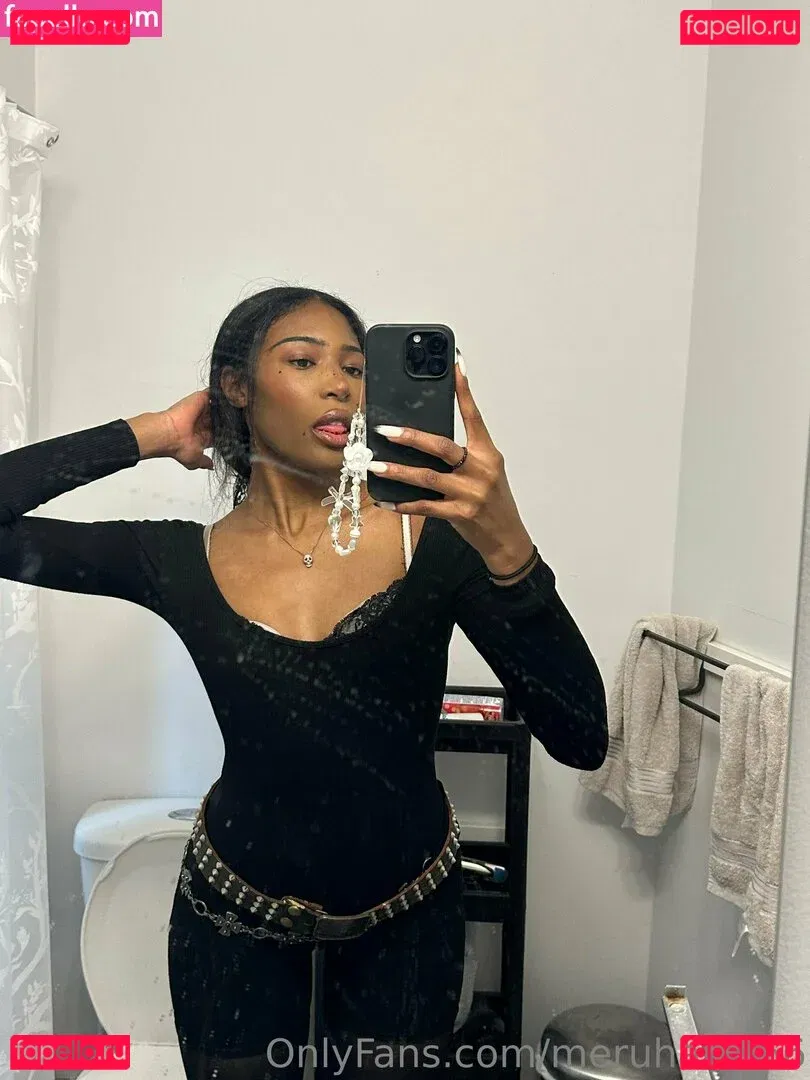 meruhart666 Onlyfans Photo Gallery 
