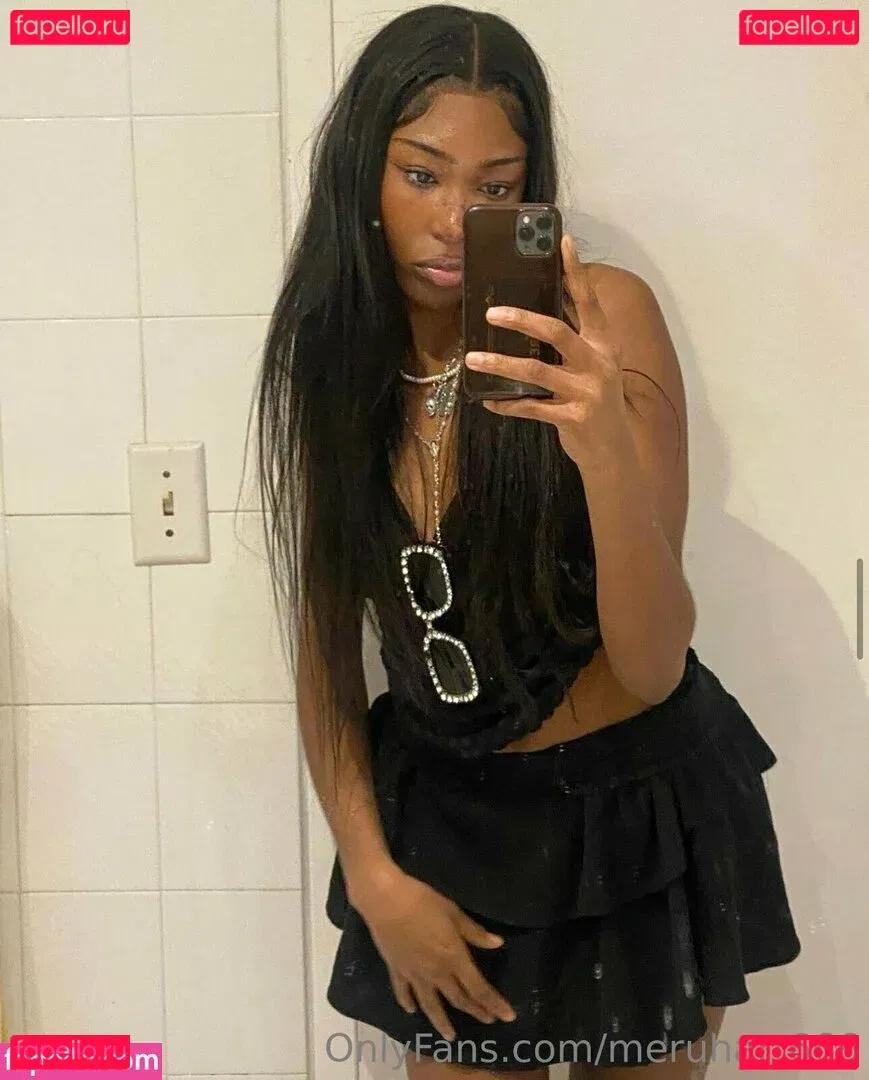 meruhart666 Onlyfans Photo Gallery 