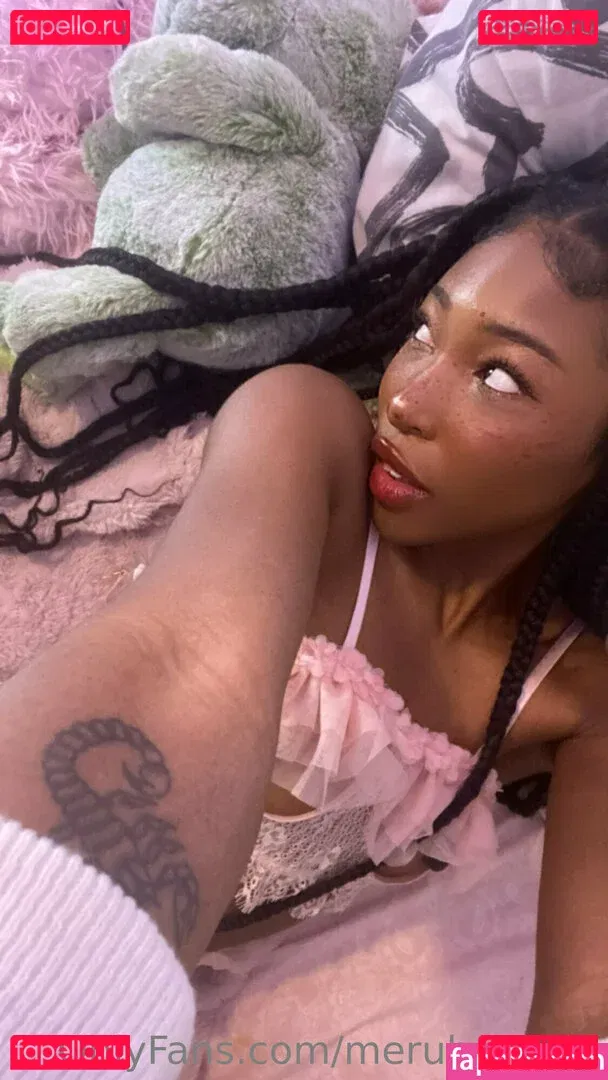 meruhart666 Onlyfans Photo Gallery 