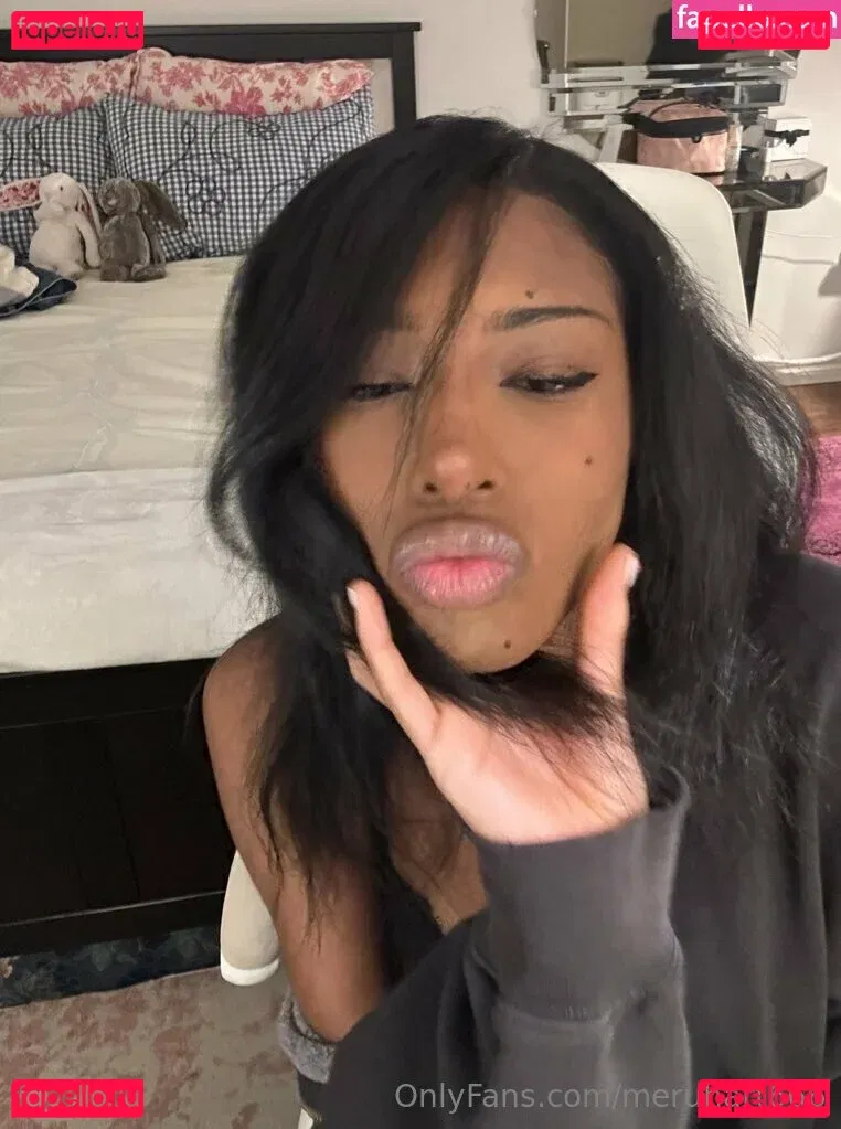 meruhart666 Onlyfans Photo Gallery 