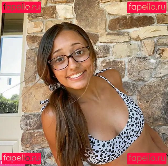 Alexis Ryan Nude Onlyfans Photo 8