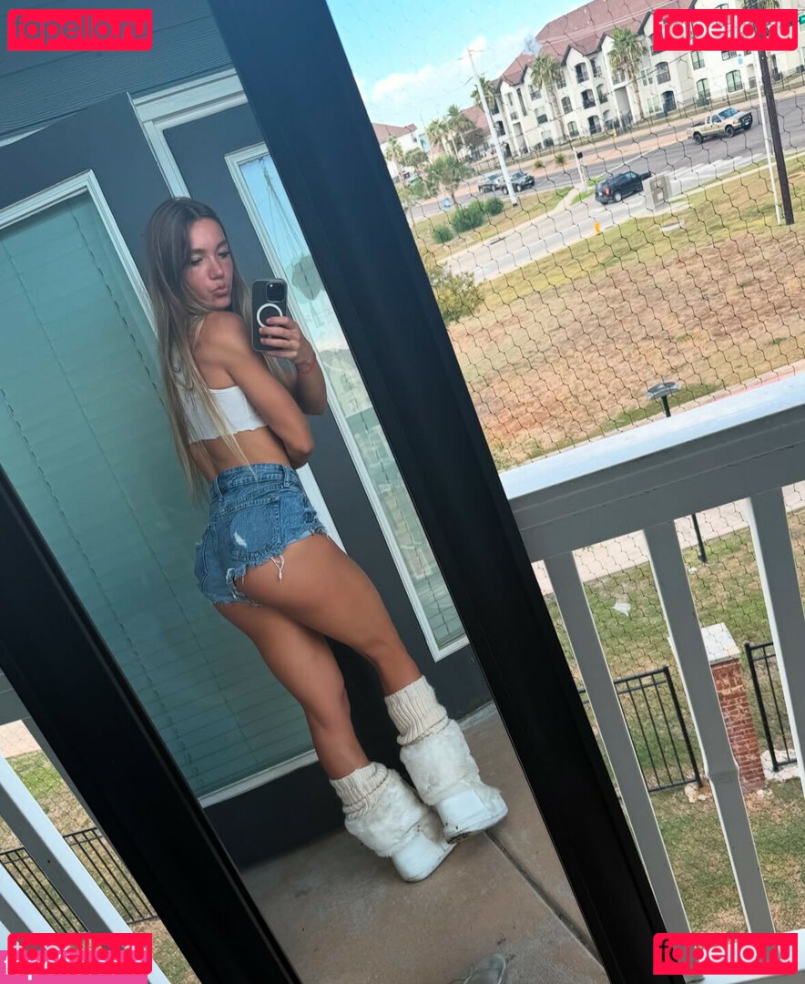 Gillian Snowden Nude Onlyfans Photo 21
