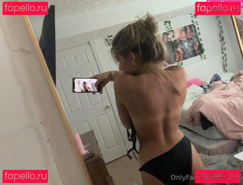 Allison Cole Nude Onlyfans Photo 8