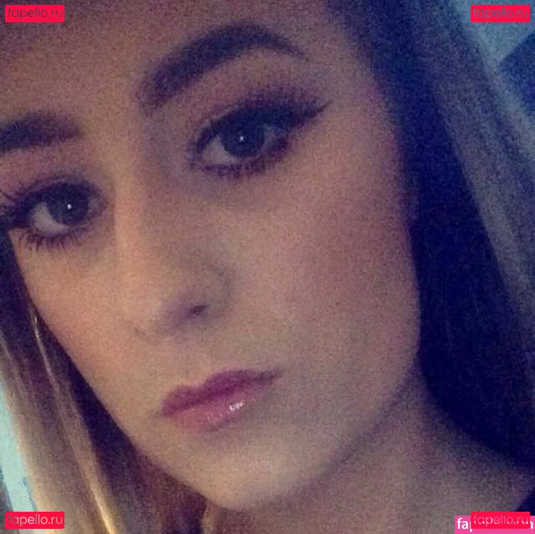 Bewbimiya Onlyfans Photo Gallery 