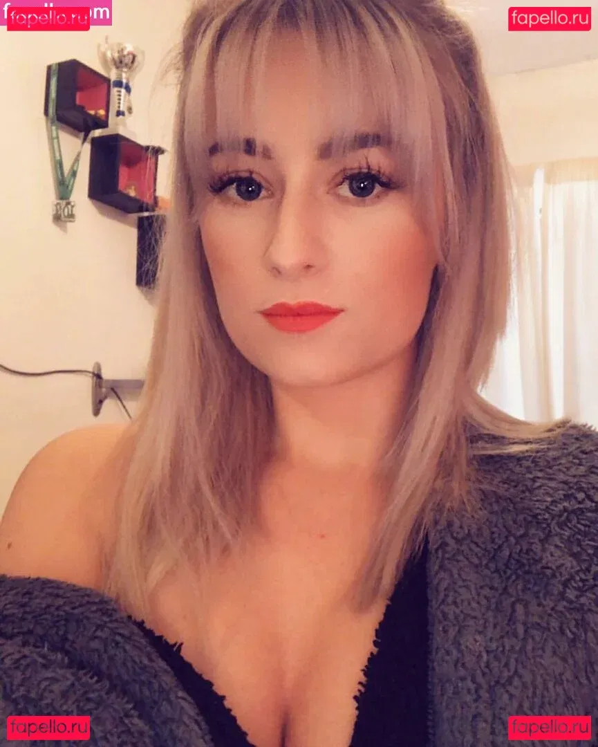 Bewbimiya Onlyfans Photo Gallery 