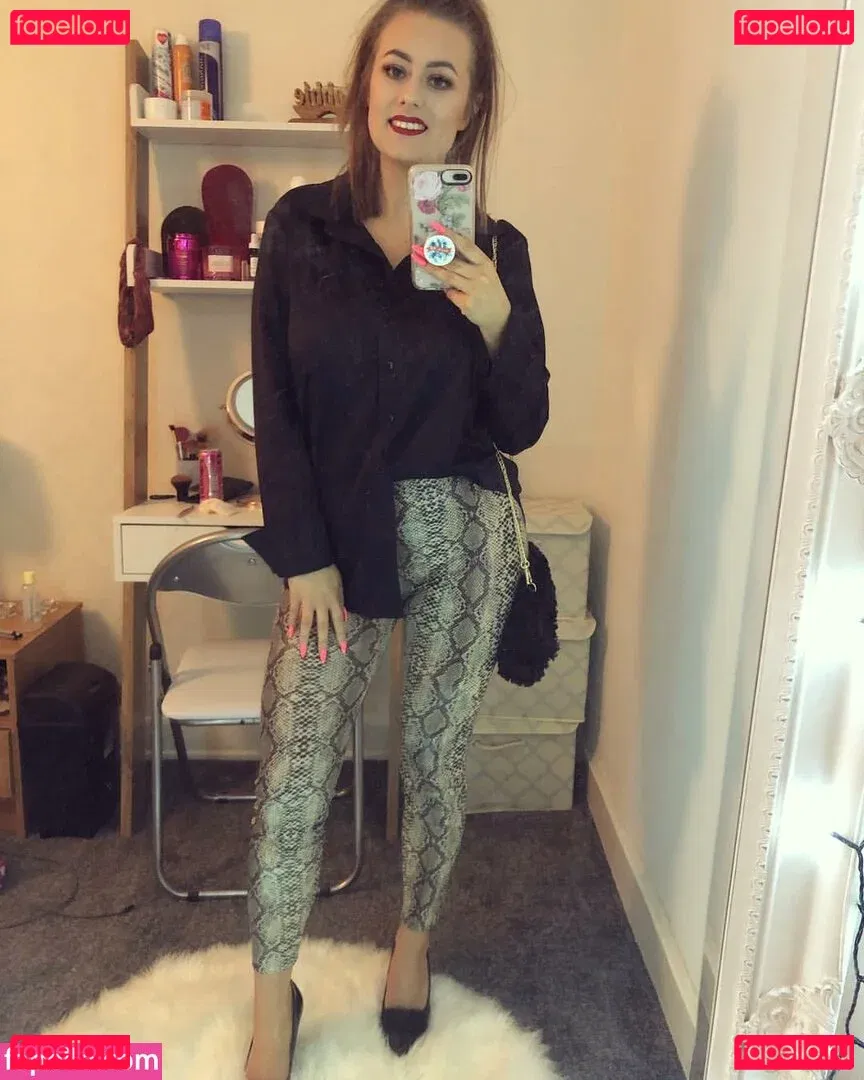 Bewbimiya Onlyfans Photo Gallery 