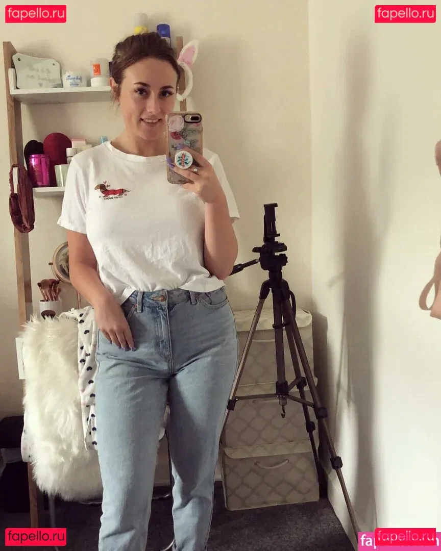 Bewbimiya Onlyfans Photo Gallery 