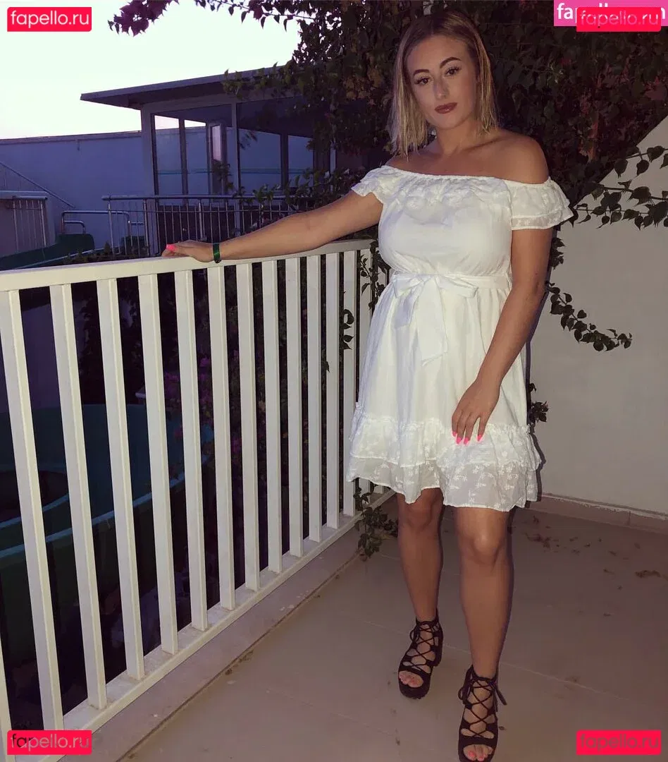 Bewbimiya Onlyfans Photo Gallery 