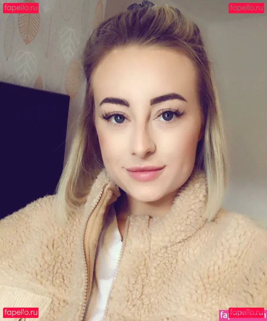 Bewbimiya Onlyfans Photo Gallery 