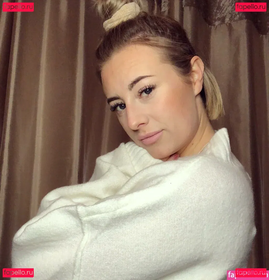 Bewbimiya Onlyfans Photo Gallery 