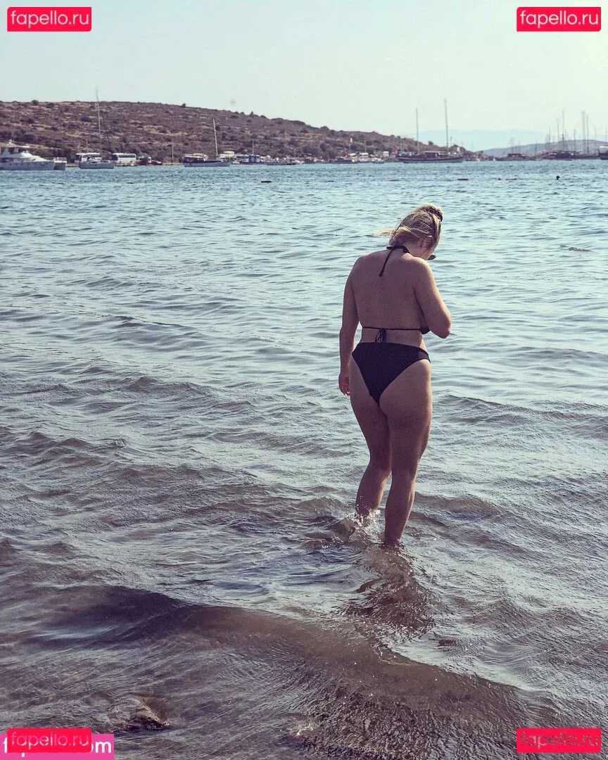 Bewbimiya Onlyfans Photo Gallery 